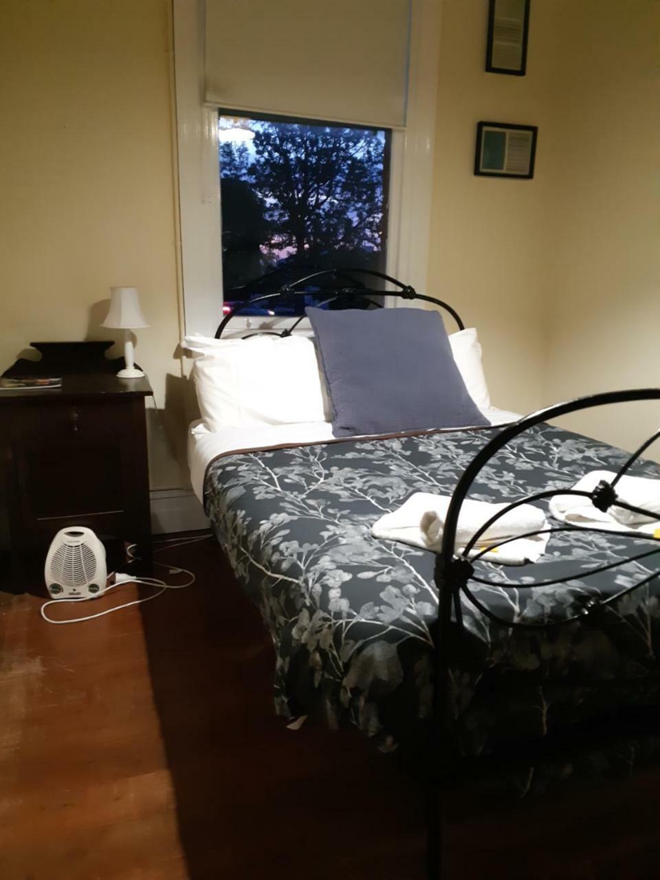 The Victoria Hotel 루더글렌 외부 사진